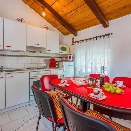Ledy Apartmán