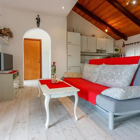 Ledy Apartmán Novi Vinodolski