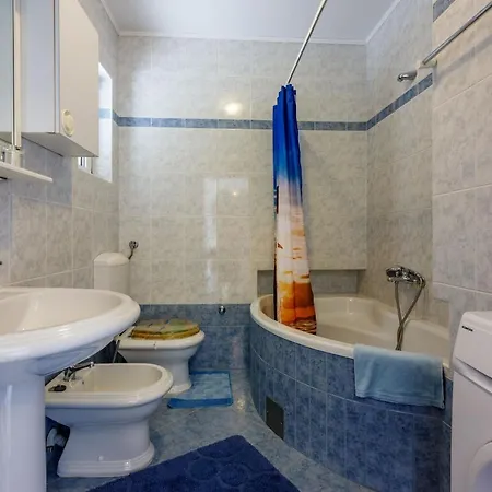 Ledy Novi Vinodolski