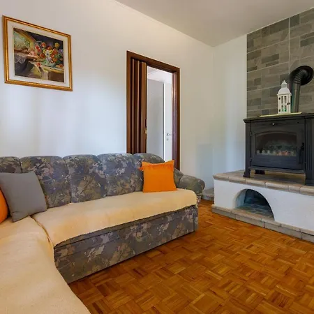 Ledy Apartmán Novi Vinodolski