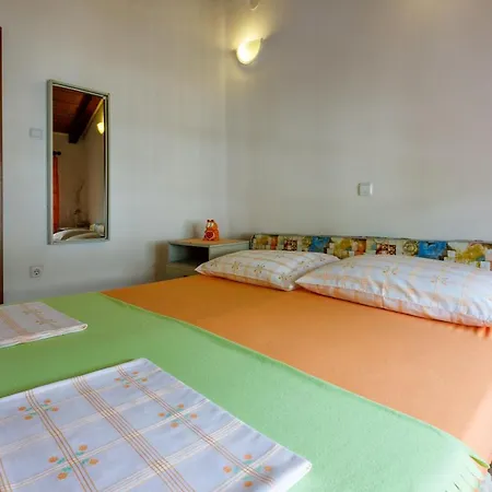 Apartment Ledy *