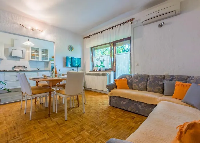 Apartment Ledy *