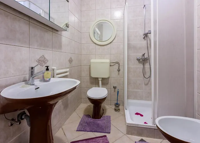 Apartment Ledy *
