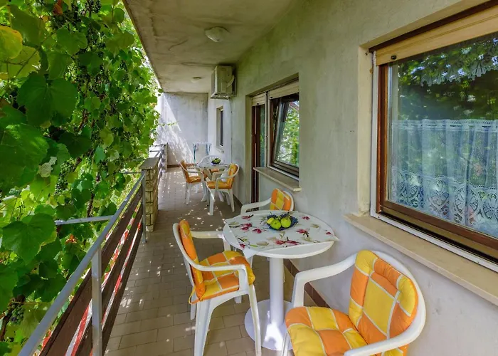 Ledy Apartment Novi Vinodolski