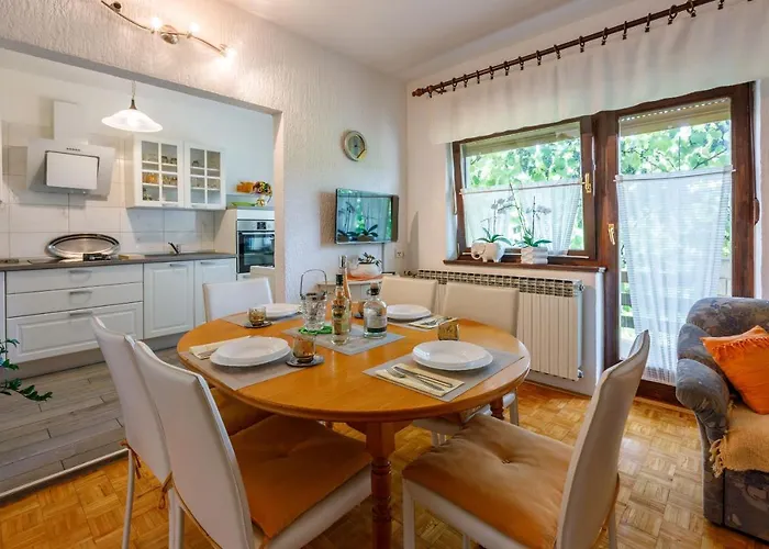 Apartment Ledy Novi Vinodolski